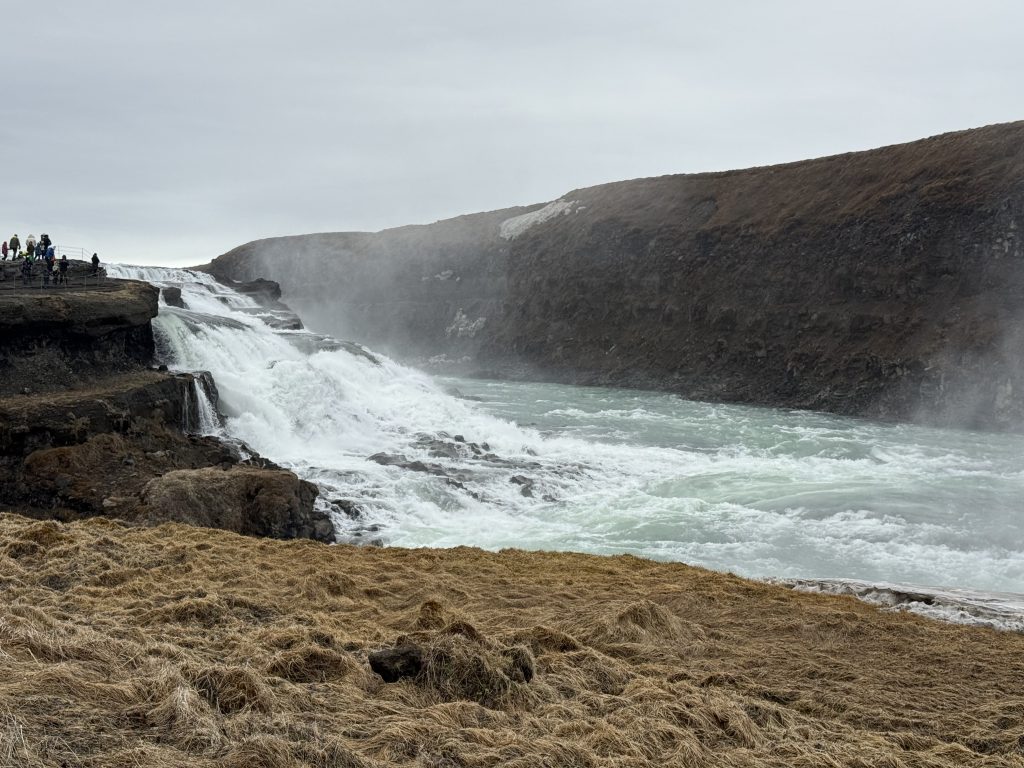 Ein Teil der oberen Stufe des Gullfoss